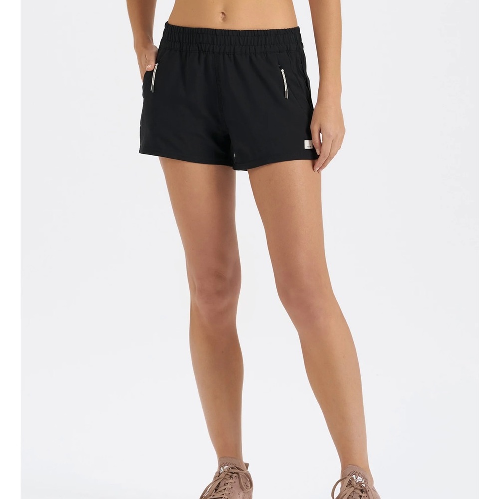 Vuori Womens Dash Shorts